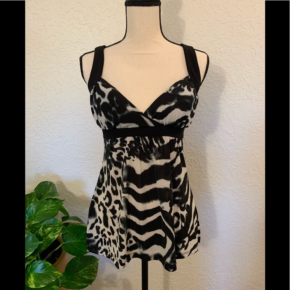 Flirty Rue 21 top